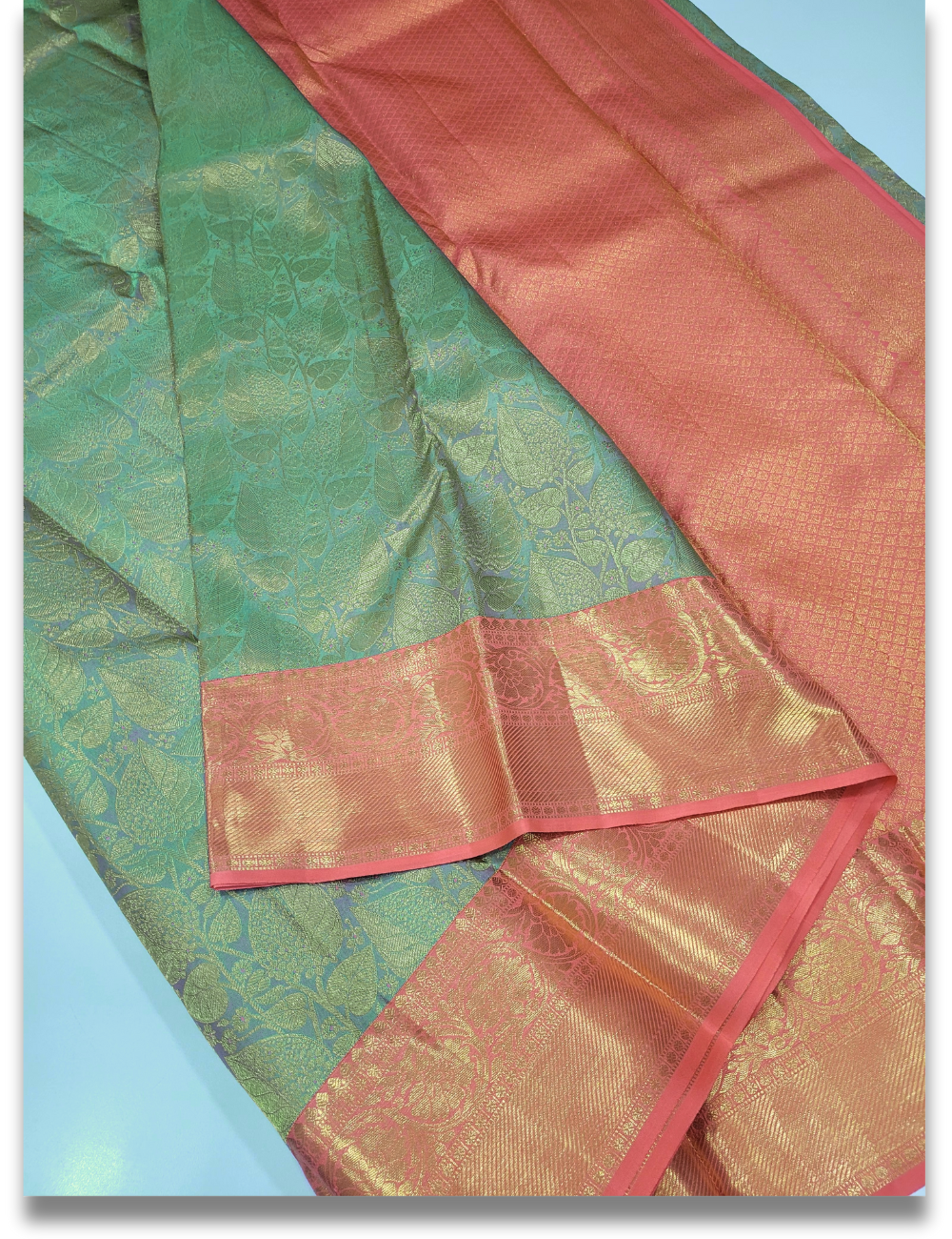 Mangai Glow β Light Green & Orange Handloom Pure Silk Bridal Saree