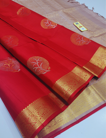 Chilli Red with beige colour Soft Silk Saree Kanchi Border