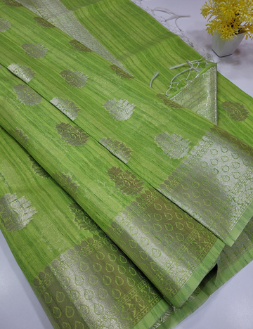 Green colour Matka cotton saree