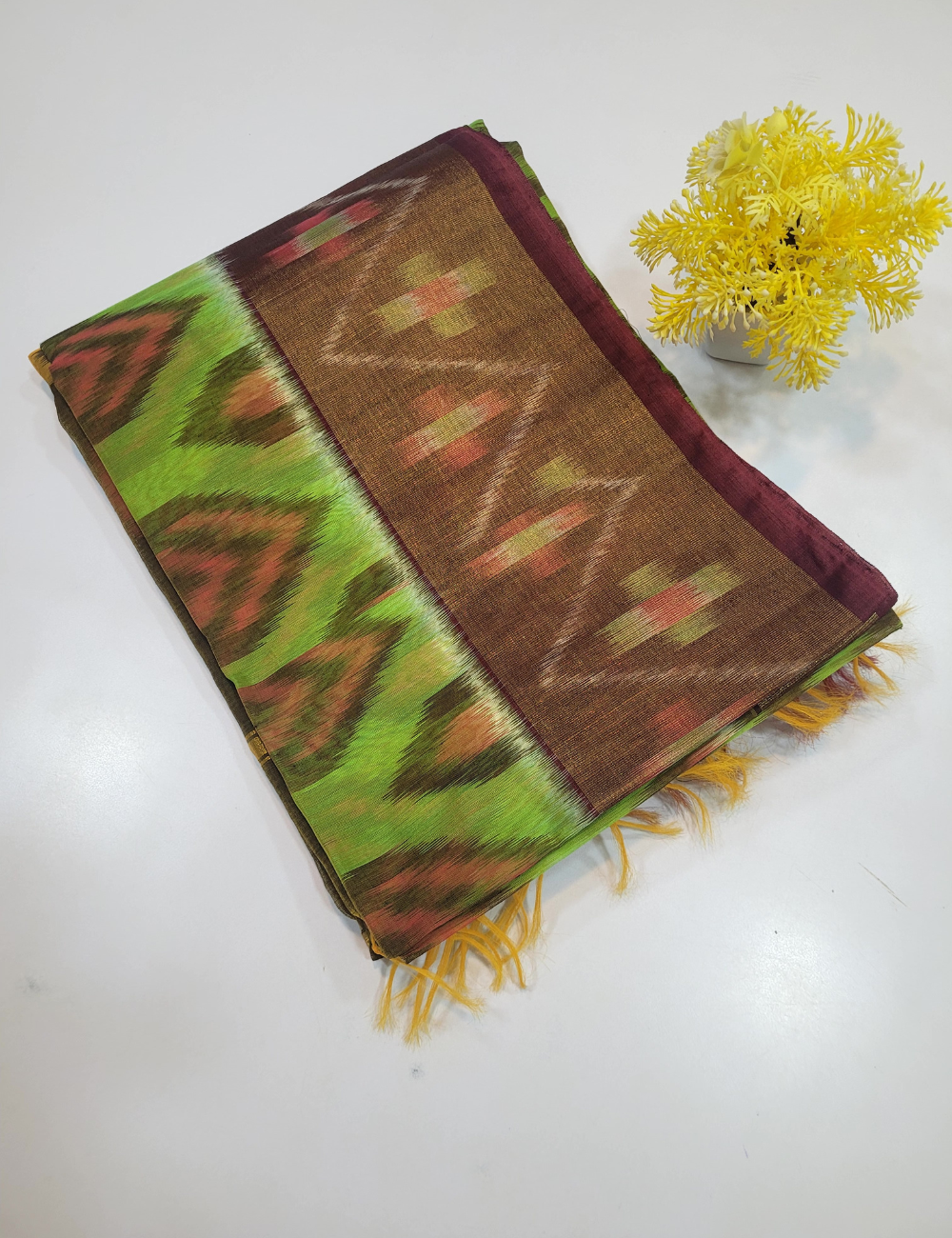 Exquisite Pochampally Ikat Handloom Semi-Silk Cotton Saree – Pista Green with Green Gram Harmony