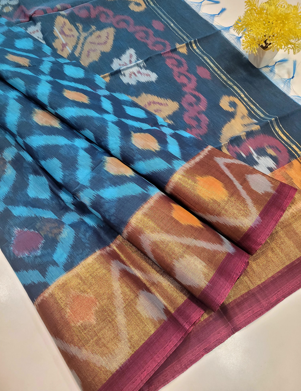 Exquisite Pochampally Ikat Handloom Semi-Silk Cotton Saree – Sea Blue with Metallic Blue Contrast | Traditional Tie & Dye Masterpiece