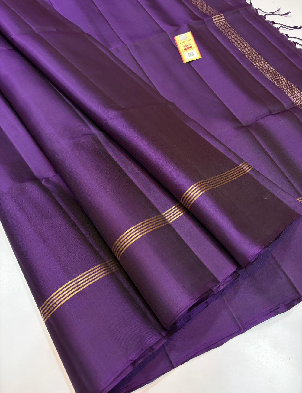 Violet Plain Body Piping Border Monotone Handloom Pure Softsilk Saree with Silk Mark