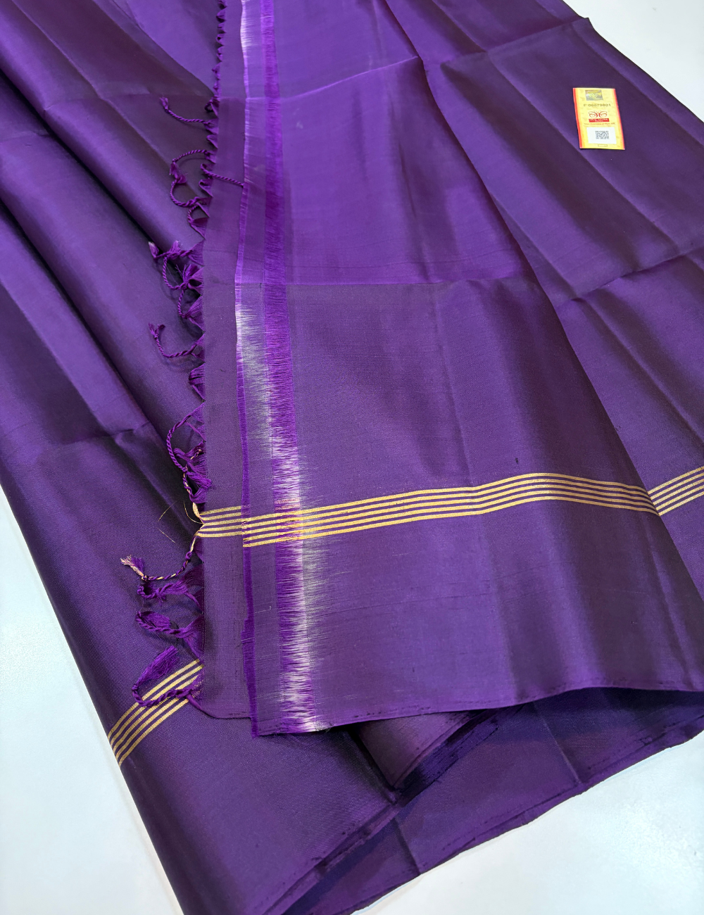 Violet Plain Body Piping Border Monotone Handloom Pure Softsilk Saree with Silk Mark