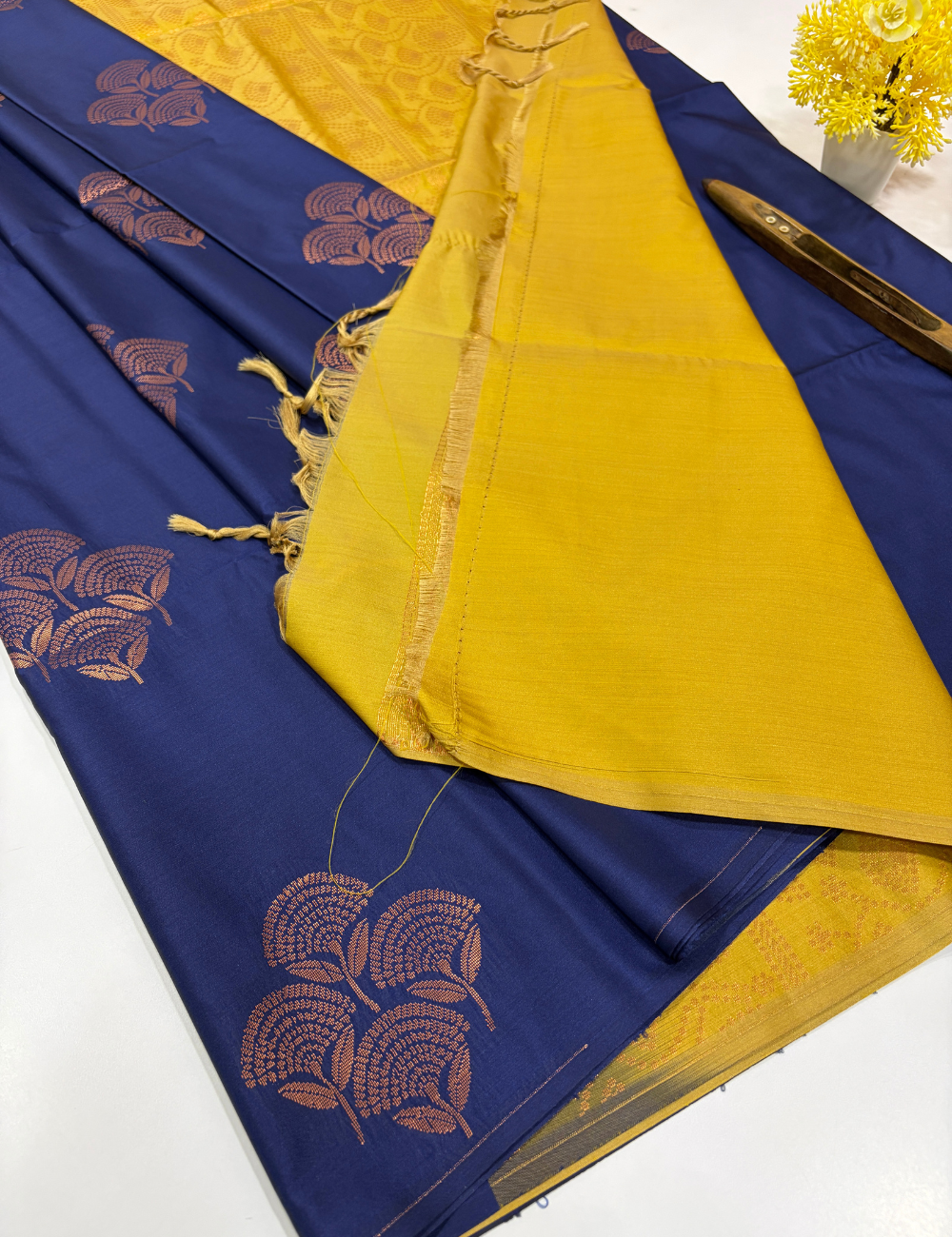 Borderless Semi Softsilk Saree in Navy Blue with Mustard