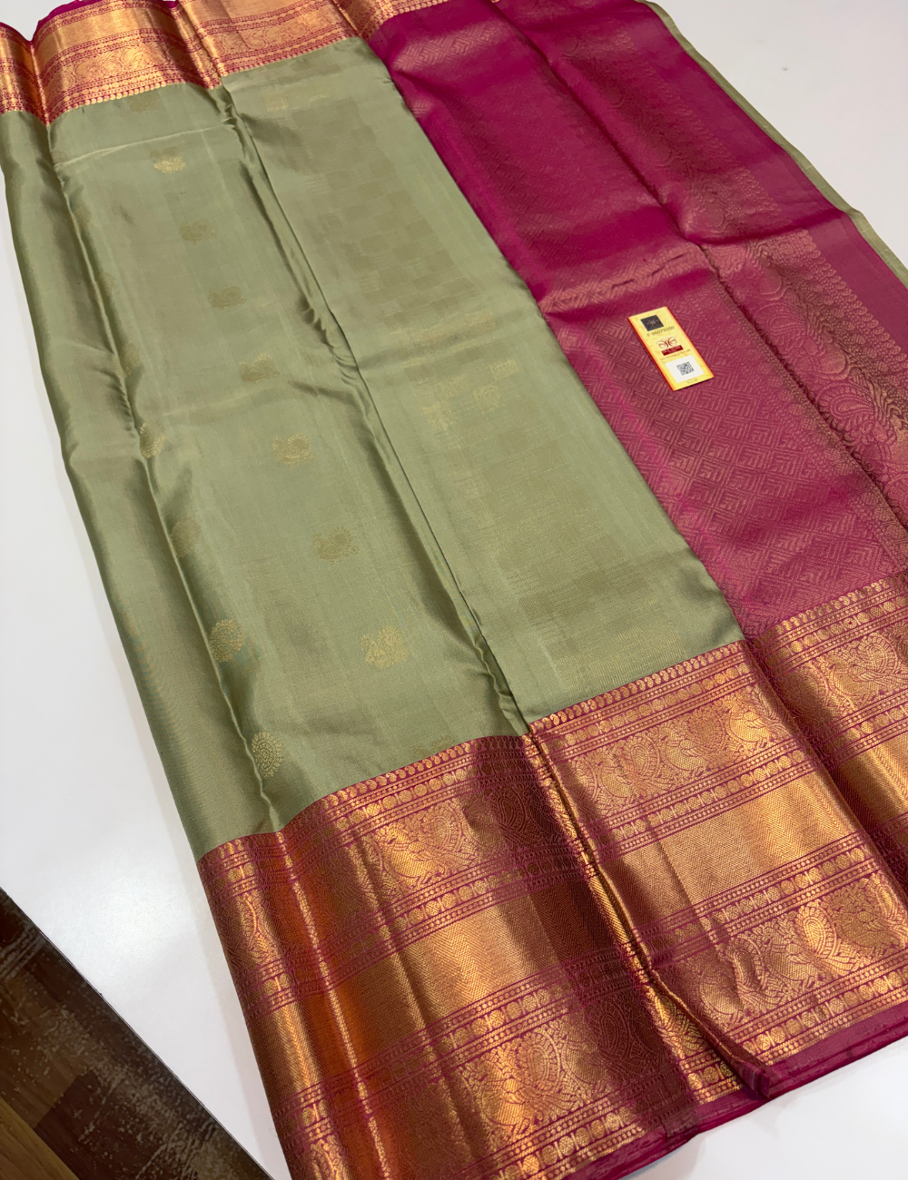 Pastel Pistachio Green Handloom Pure Soft Silk Saree with Silk Mark | Self Colour Kanchi Border with Gold Zari Buttas