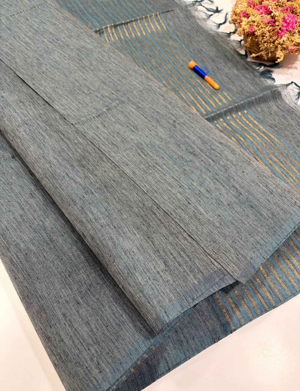 Negamam 80s Count Pure Cotton Saree in Pastel Teal | Tie & Dye Weaving | Borderless | Self Colour Pallu | Plain Blouse