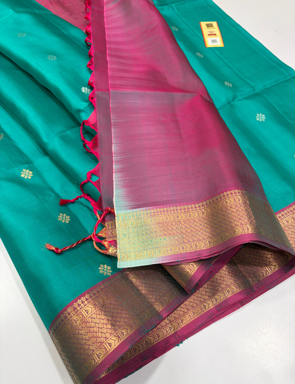 Emerald Green Dual Tone Onion Pink Pallu & Blouse Kanchi Border Handloom Pure Soft Silk Saree