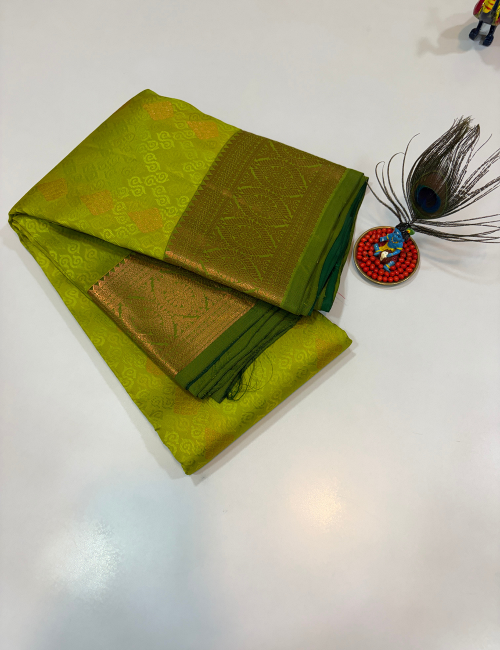50% Pure Mix Full Brocade Silk Saree – Parrot Green with Bottle Green Pallu & Blouse | Kanchi Border