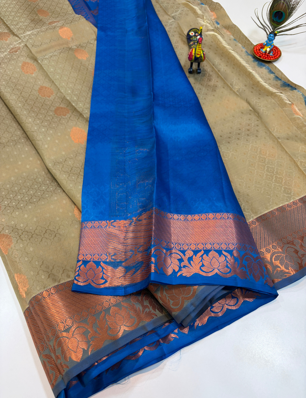 50% Pure Mix Full Brocade Silk Saree – Grey with Ananth Blue Pallu & Blouse | Kanchi Border