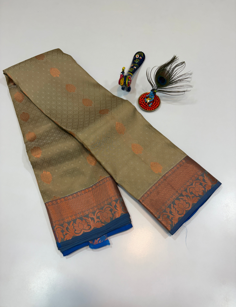 50% Pure Mix Full Brocade Silk Saree – Grey with Ananth Blue Pallu & Blouse | Kanchi Border