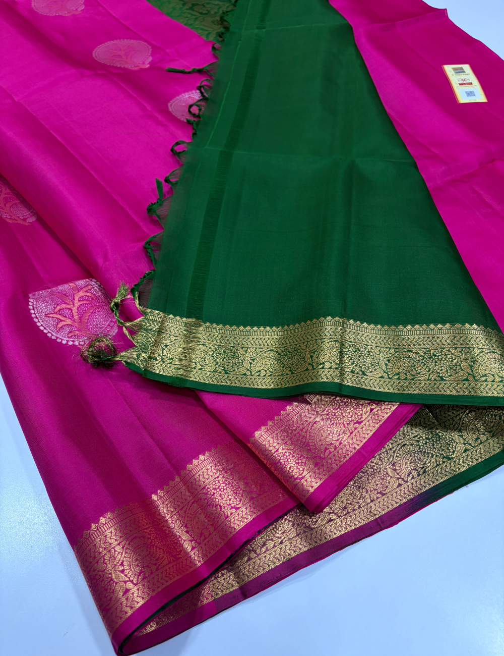 Handloom Magenta Pink Soft Silk Saree with Kanchi Border & Silk Mark | Green Pallu & Blouse