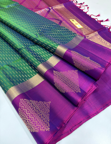 "Royal Harmony – Dual Green & Purple Handloom Soft Silk Saree