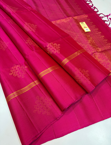 Rani Pink Kolam Design Handloom Pure Softsilk Saree with Silk Mark – Monotone Pallu & Blouse