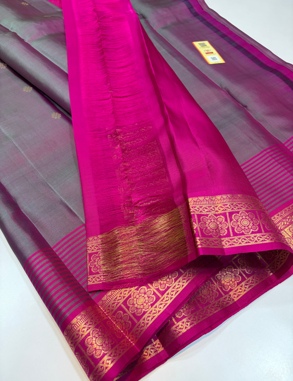 Dual Tone Green Pink Kanchi Border Handloom Pure Soft Silk Saree