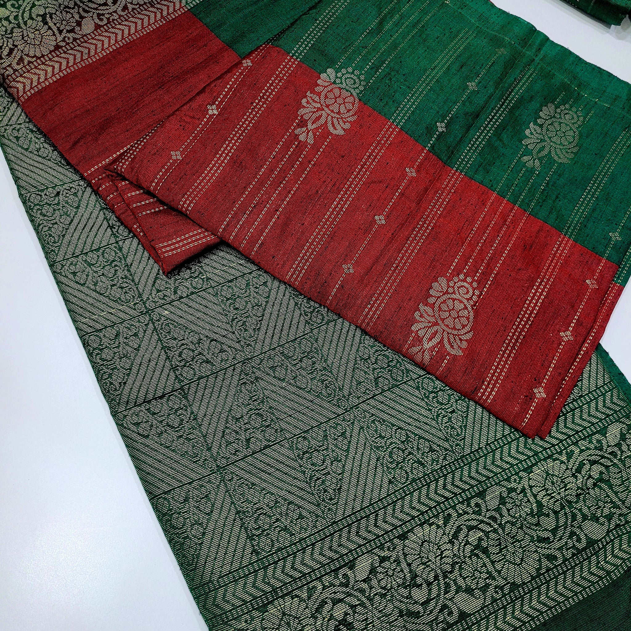 Majestic Maroon with Emerald Green – Dubion Semi Soft Silk Saree