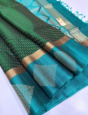Enchanted Emerald – Bottle Green & Metallic Green Handloom Soft Silk Saree