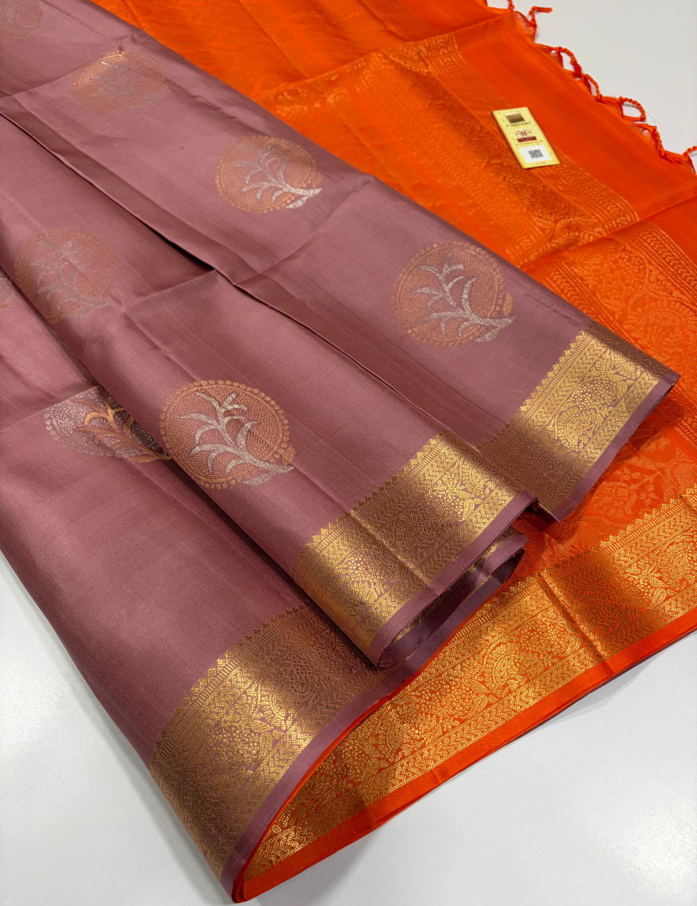 Handloom Dusky Mauve Pink Soft Silk Saree with Kanchi Border & Silk Mark | Dual Tone Orange Pallu
