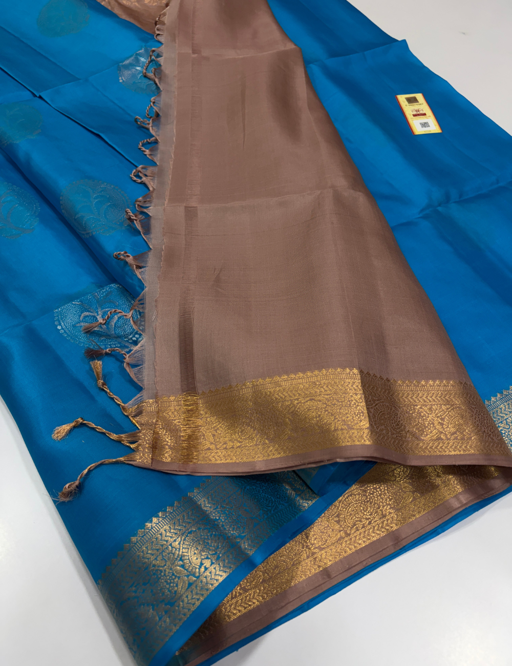 Handloom Anantha Blue Soft Silk Saree with Kanchi Border & Silk Mark | Dual Tone Chocolate Pastel Brown Pallu