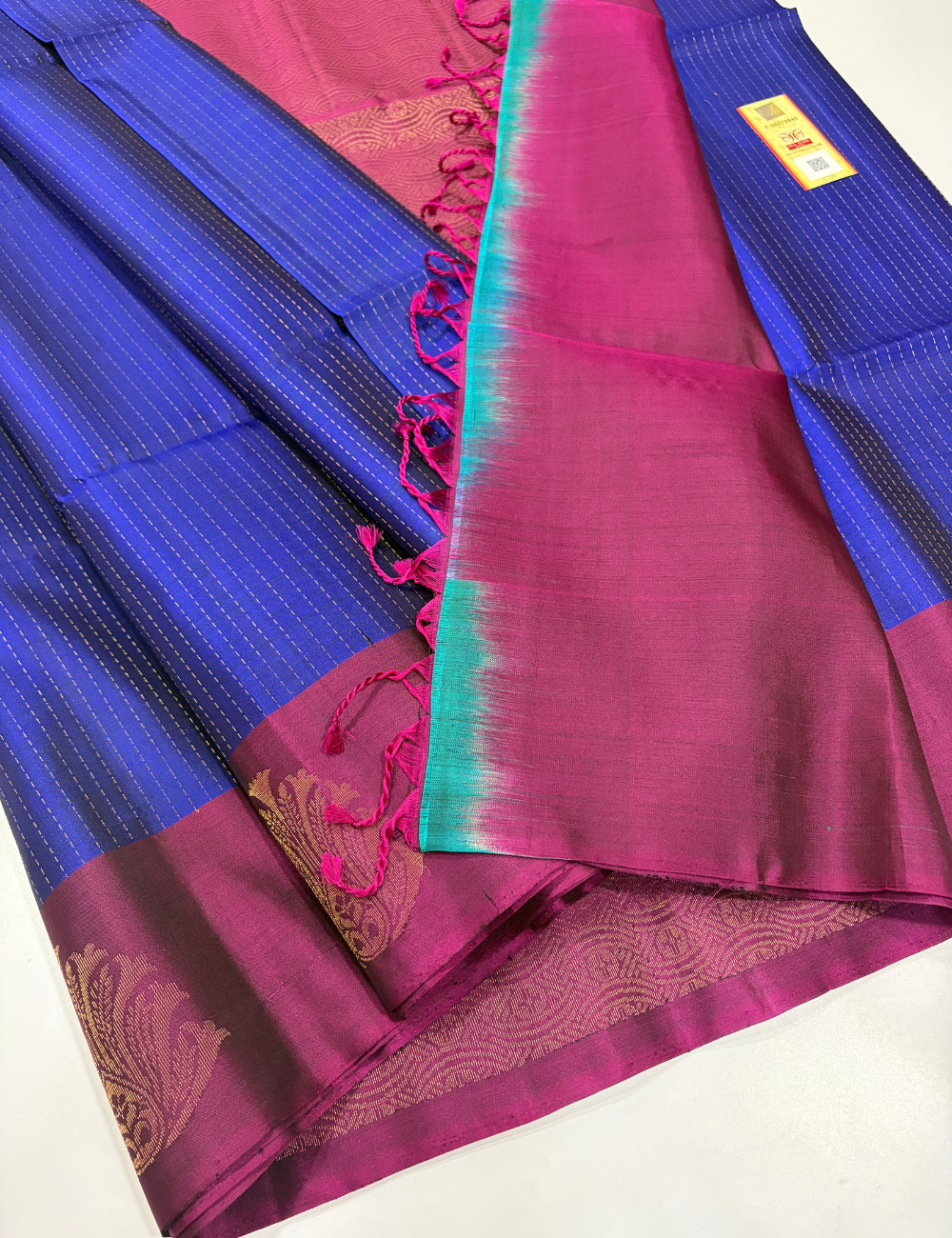 Royal Blue & Magenta Contrast Vairaoosi Stripes Handloom Pure Soft Silk Saree