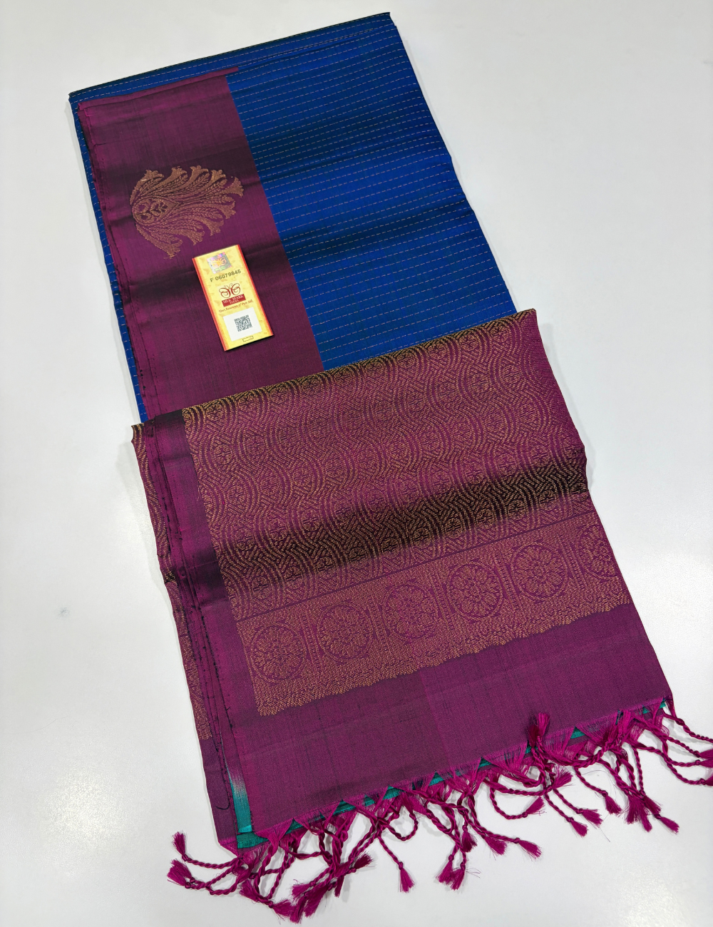 Royal Blue & Magenta Contrast Vairaoosi Stripes Handloom Pure Soft Silk Saree