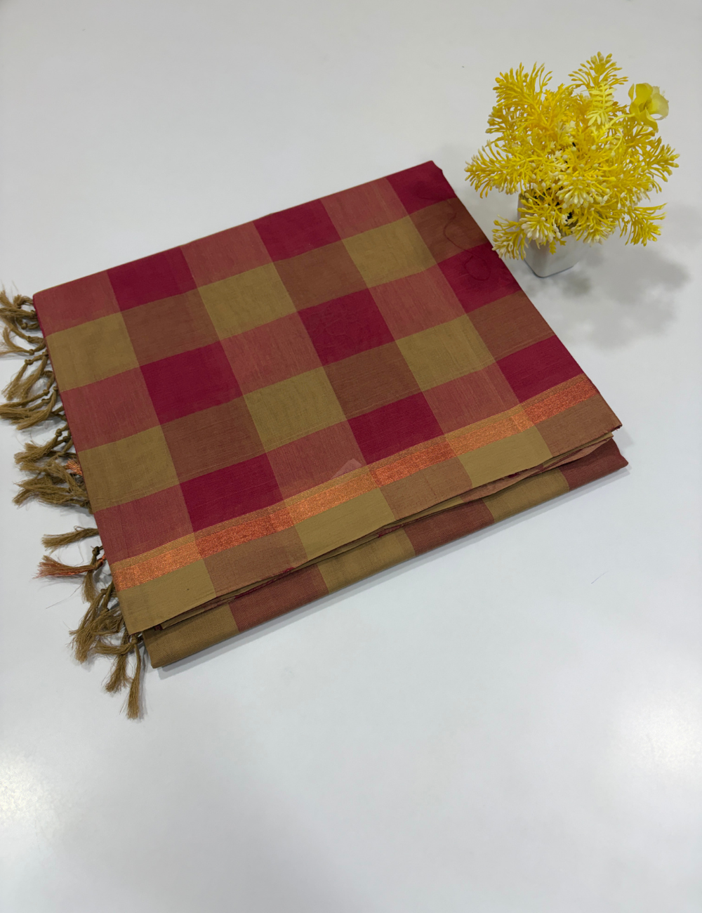 Negamam Pure Cotton Palum Pazhamum Checked Saree – Beige & Magenta Pink