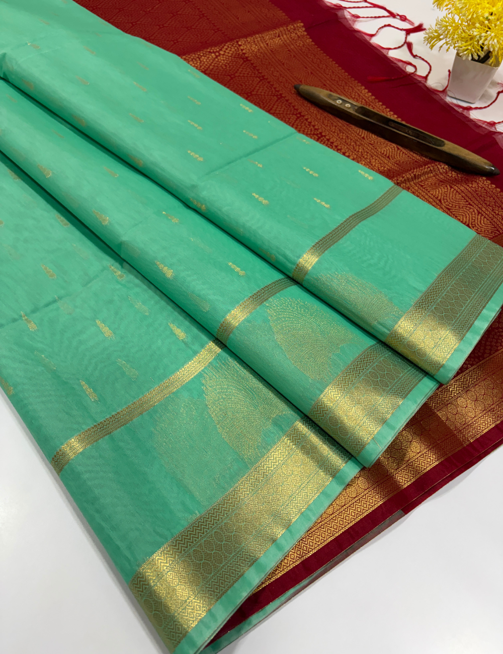 Handloom Pure Silkcotton Saree with Rettapet Border – Turquoise Green & Maroon