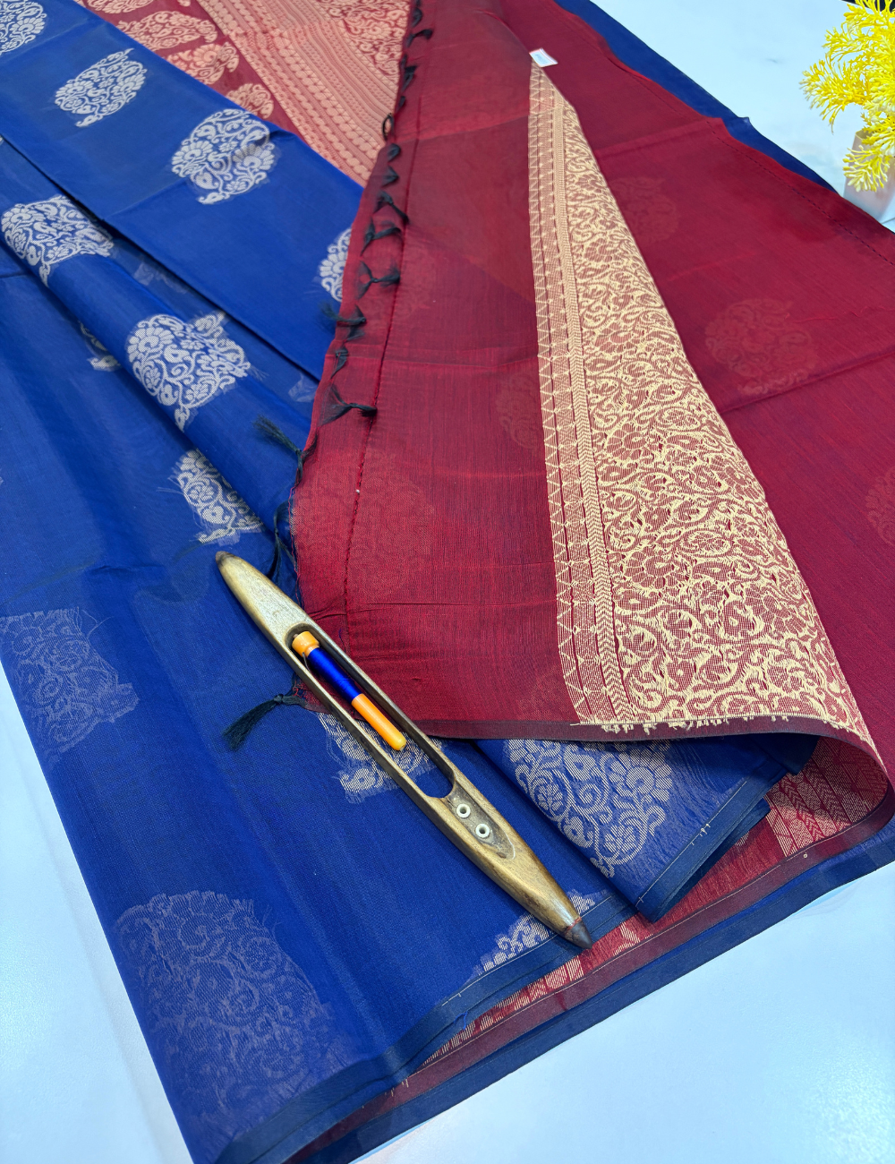 Royal Blue Semi Silk Cotton Saree with Maroon Pallu & Blouse | Borderless Design