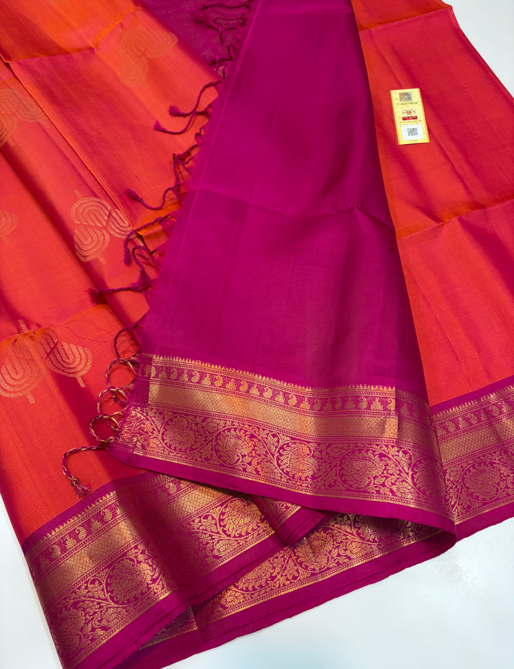 Dual Tone Vermilion Orange & Rani Pink Kanchi Border Handloom Pure Softsilk Saree