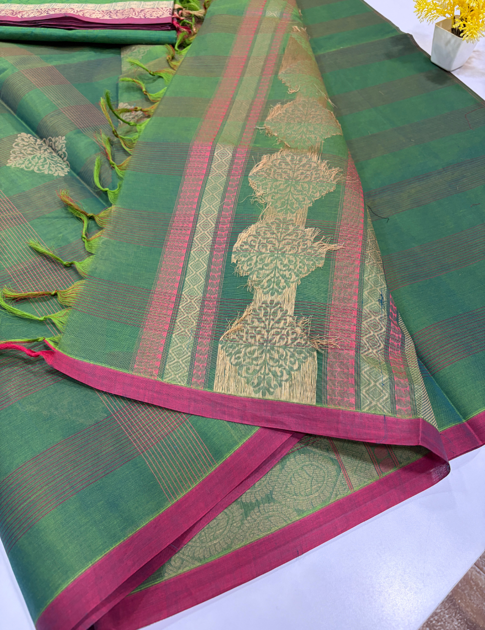 Negamam Pure Cotton Fancy Checked Saree – Monotone Green
