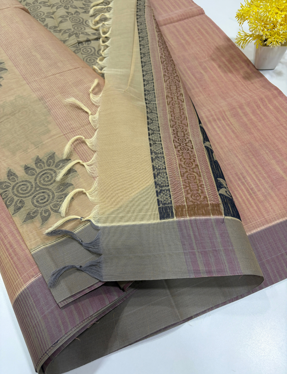 Pure Cotton Pochampally Beige-Grey Thread Putta Saree