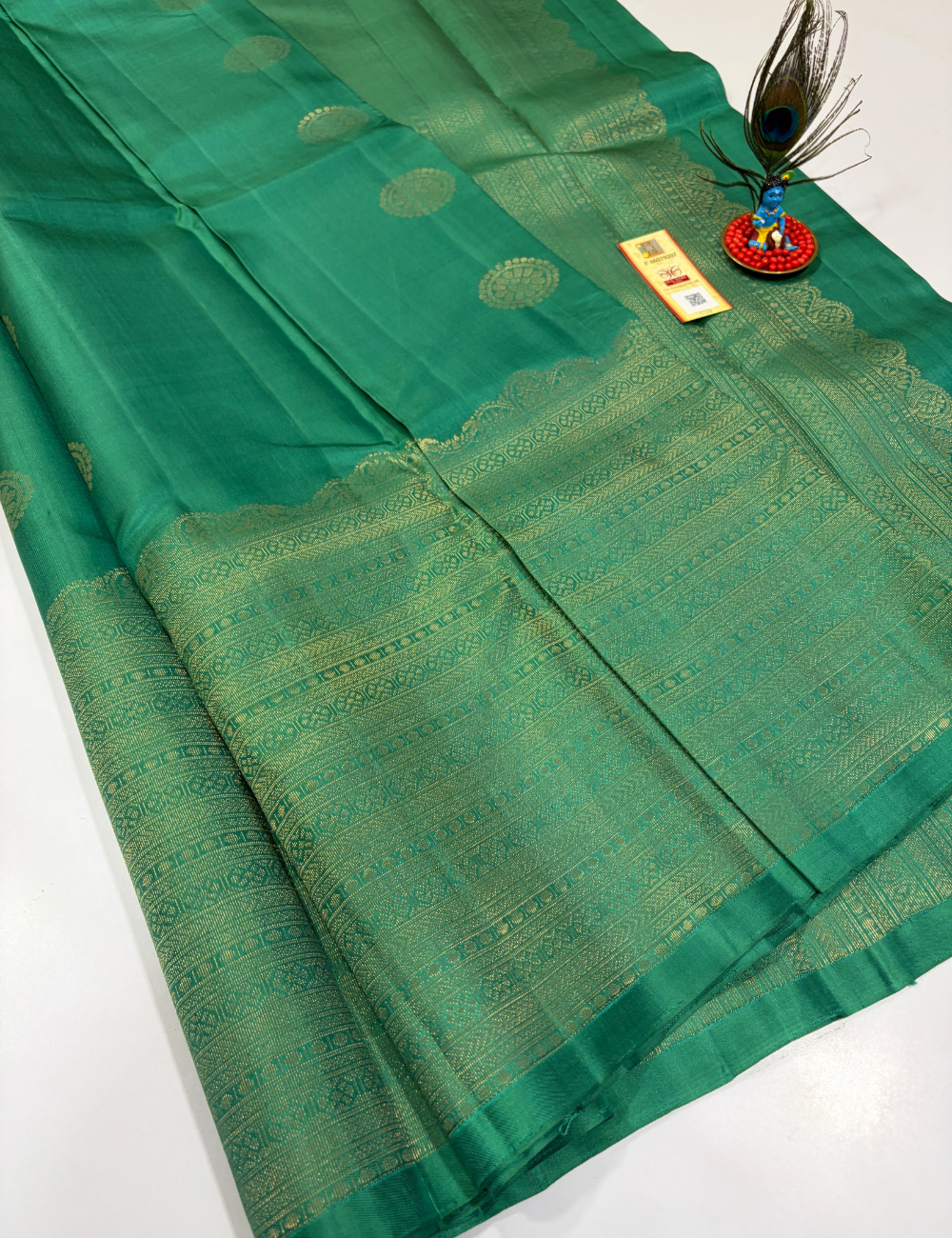 Handloom Pure Soft Silk Saree in Emerald Green with Self Colour Turning Border | Double Warp | Fancy Zari Buttas | Silk Mark Certified