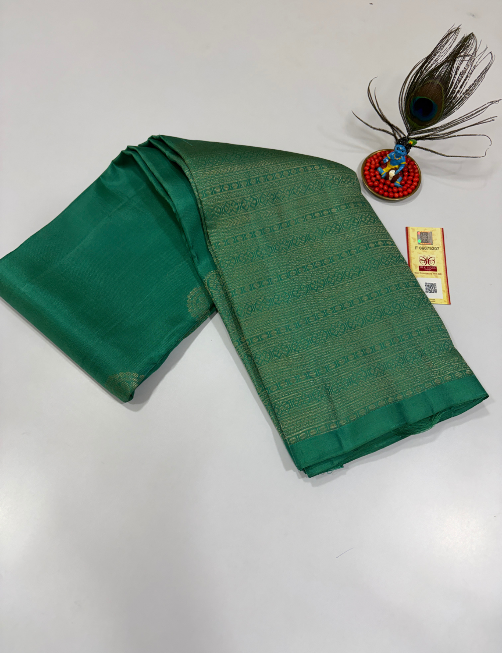Handloom Pure Soft Silk Saree in Emerald Green with Self Colour Turning Border | Double Warp | Fancy Zari Buttas | Silk Mark Certified