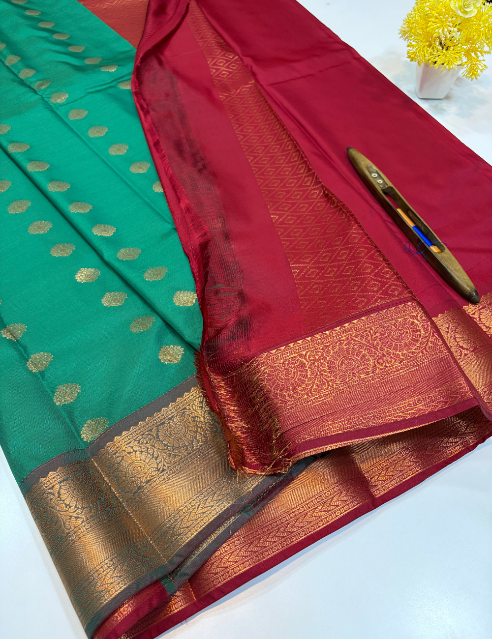 Kanchi Border Semi Soft Silk Saree – Green with Maroon