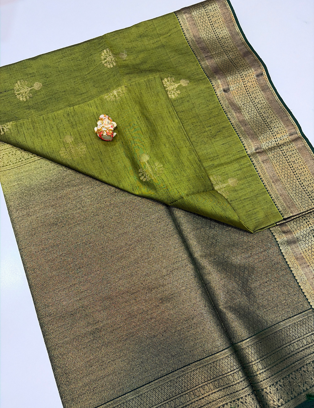 Magenta Green with Bottle Green Pallu & Blouse Kanchi Border Dubion Semi Silk Saree – Handloom