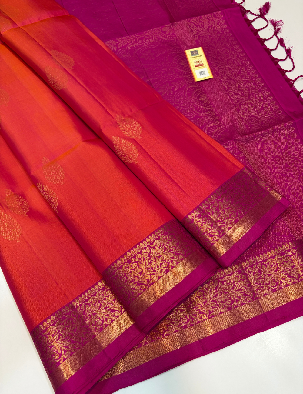 Dual Tone Vermilion Orange & Rani Pink Kanchi Border Handloom Pure Softsilk Saree