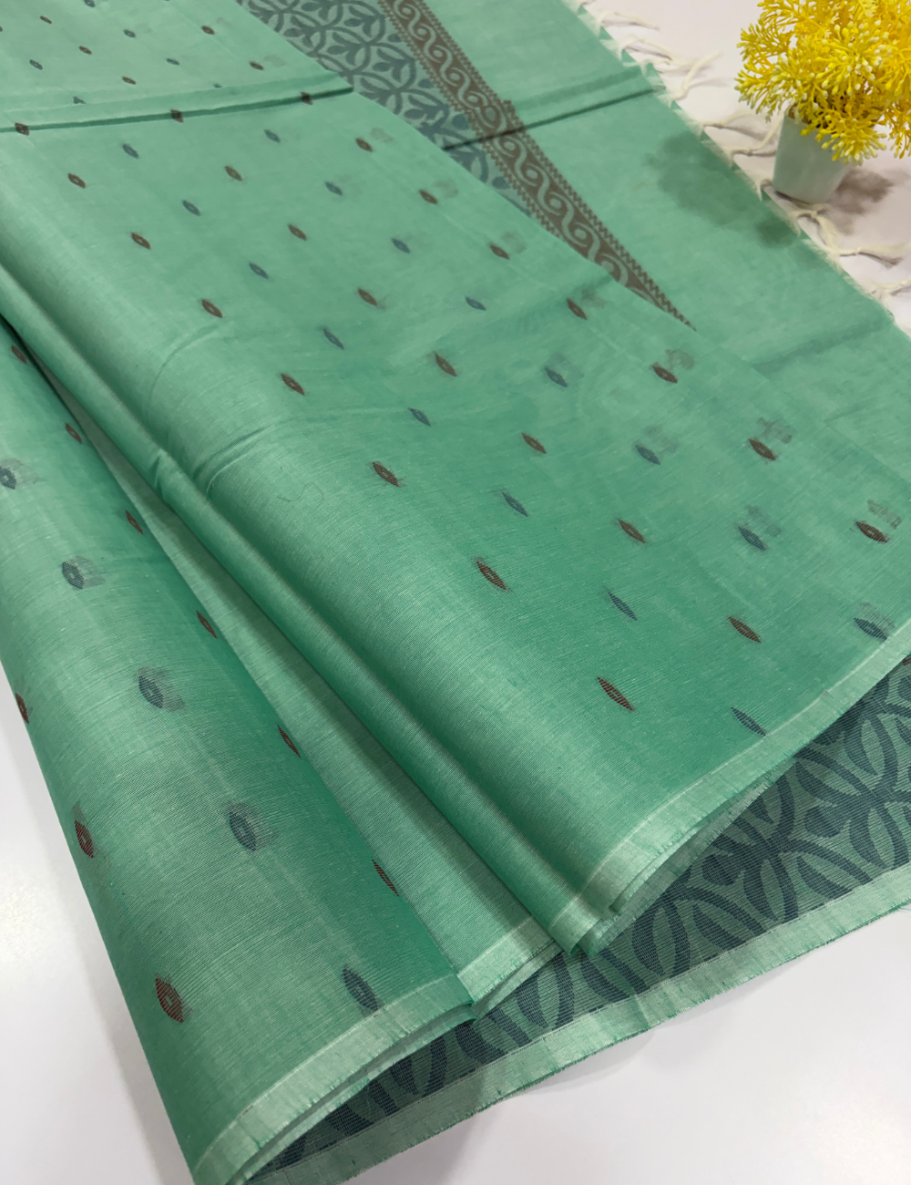 Negamam Pure Cotton Borderless Saree – Mint Green with Small Putta