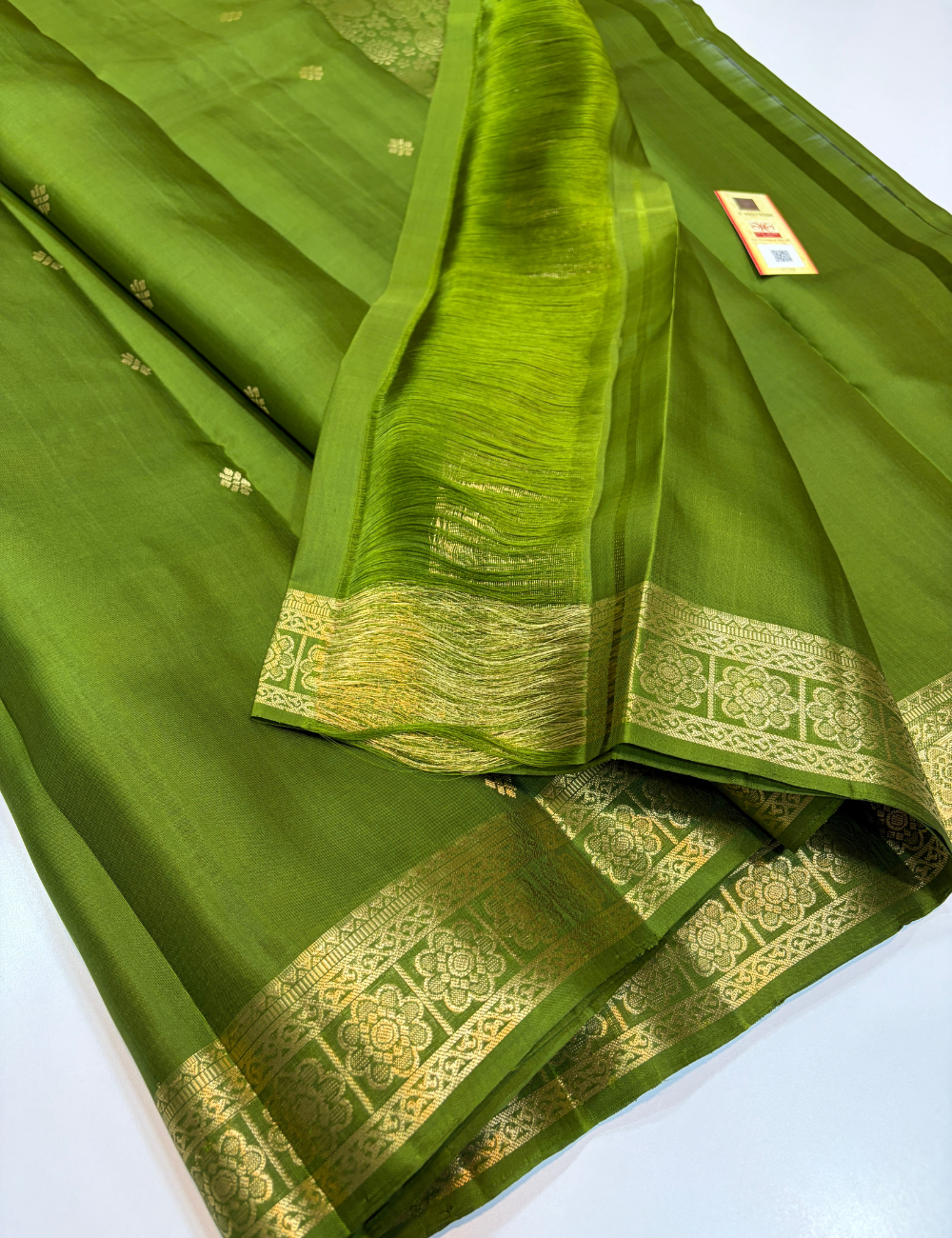 Green Gram Handloom Pure Soft Silk Saree with Silk Mark | Self Colour Kanchi Border with Gold Zari Buttas