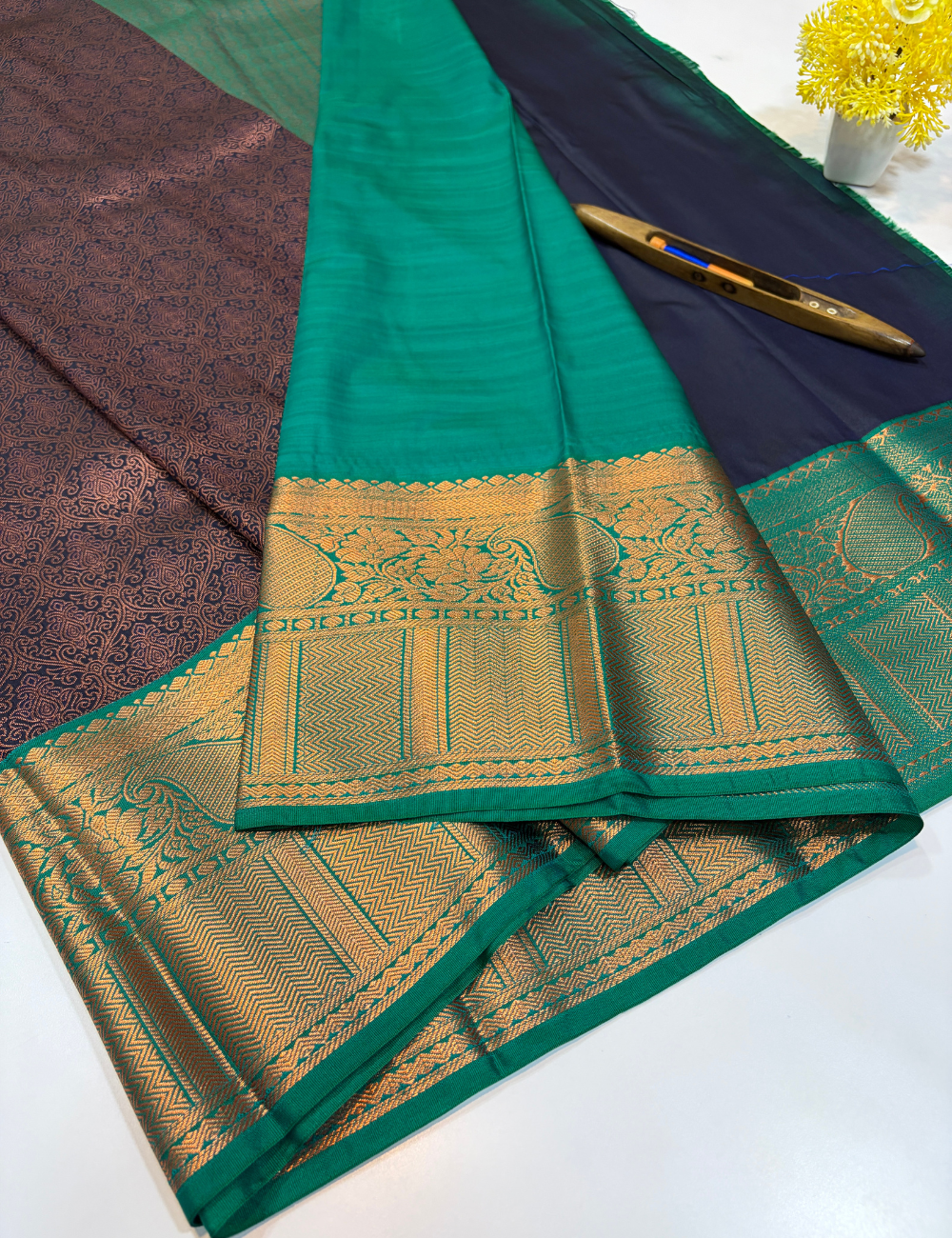 Semi Bridal Kanchi Silk Saree – Navy Blue with Rama Green