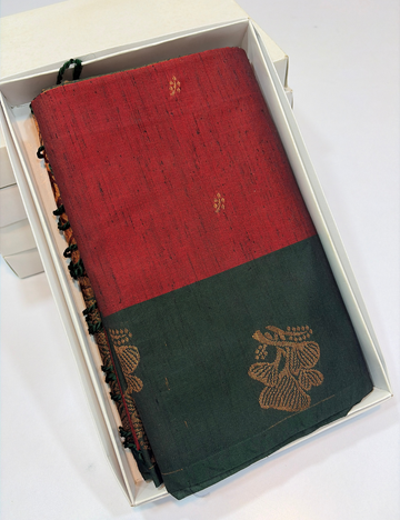 Deep Maroon with Bottle Green Contrast Border Dubion Semi Softsilk Saree – Handloom
