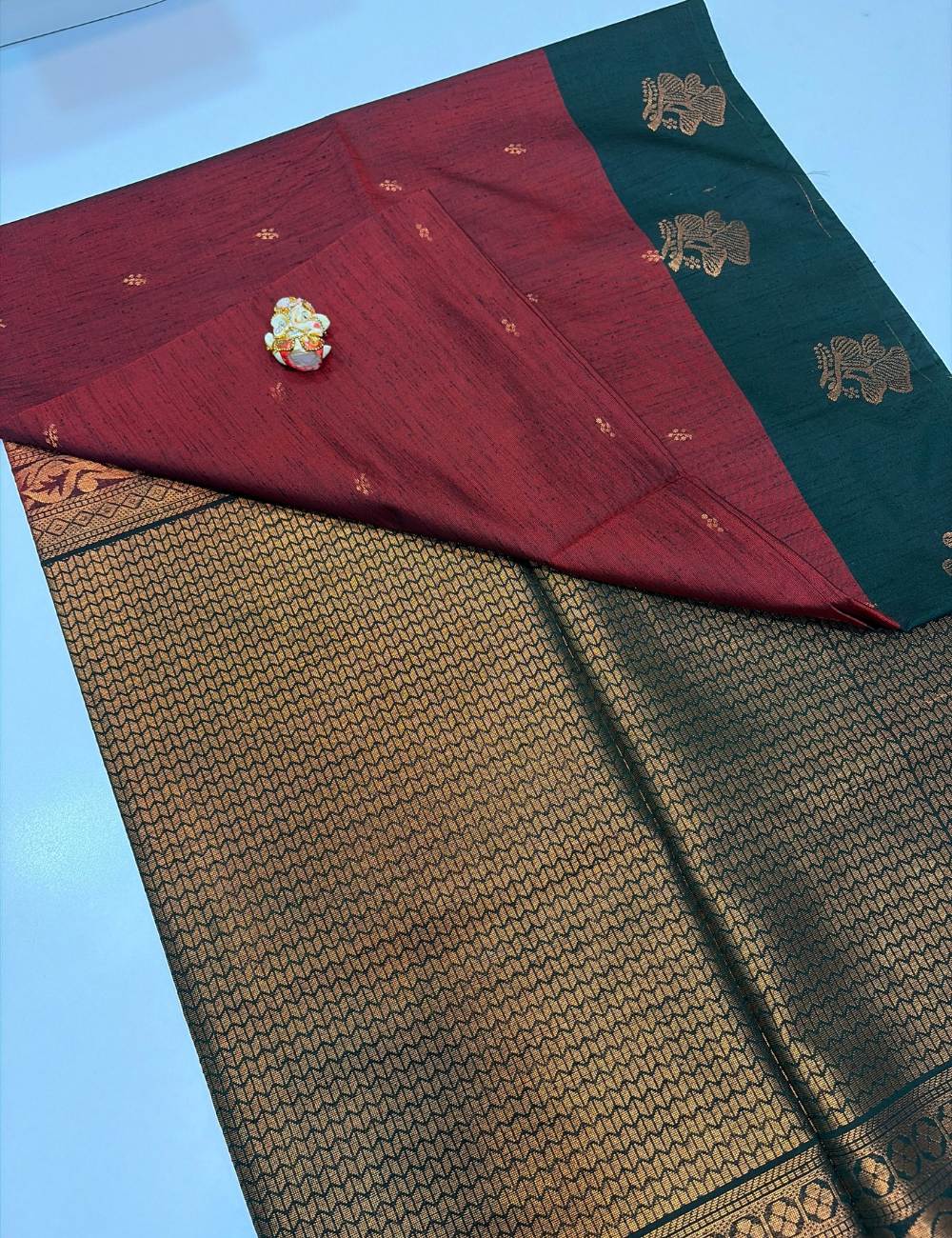Deep Maroon with Bottle Green Contrast Border Dubion Semi Softsilk Saree – Handloom