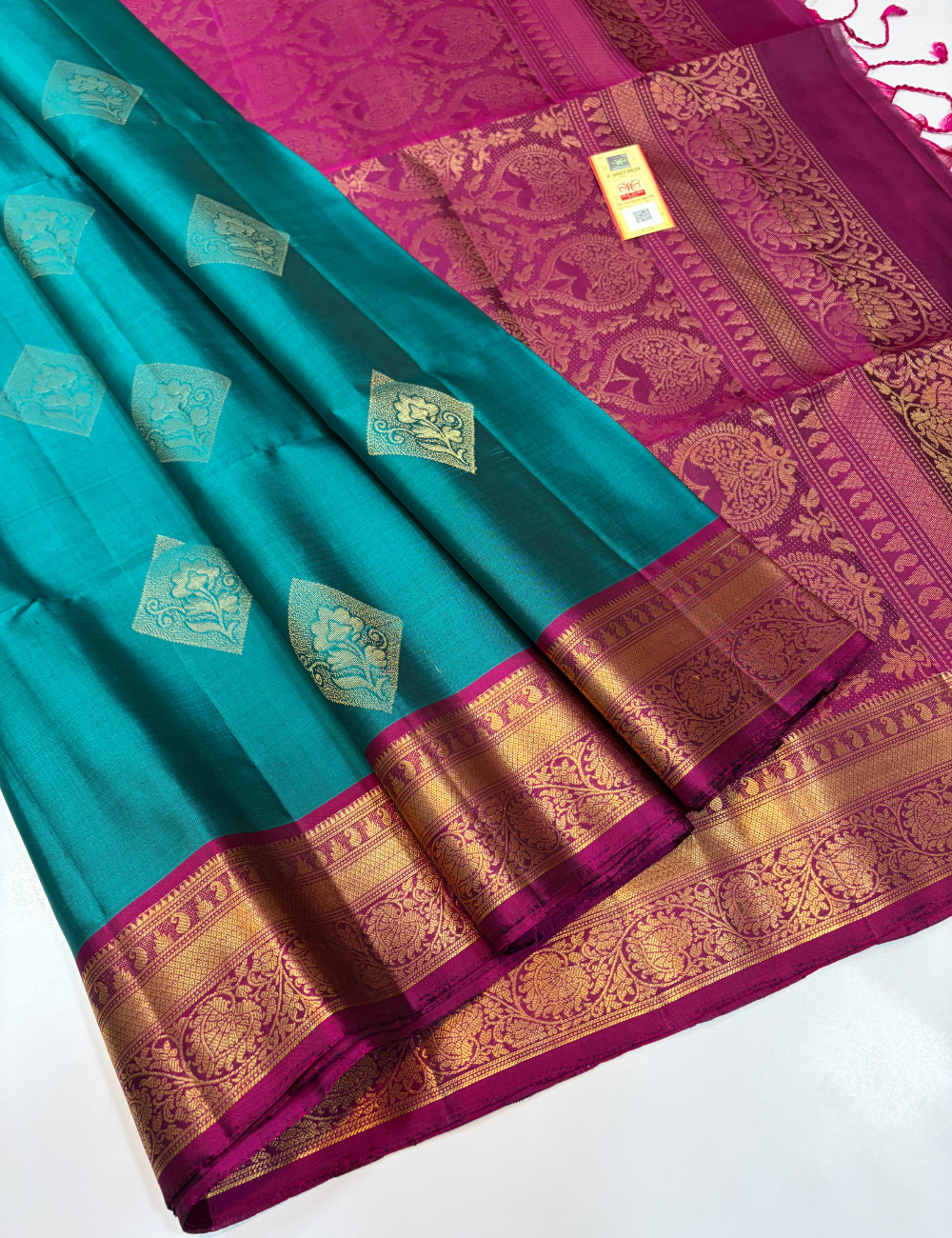 Vibrant Turquoise Blue & Berry Pink Kanchi Border Handloom Pure Softsilk Saree