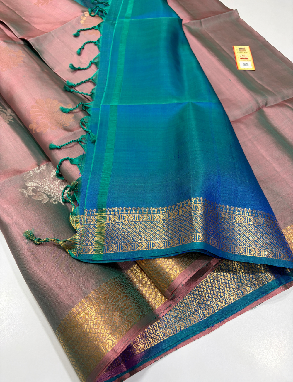 Dusky Rose Dual Tone Peacock Green Pallu & Blouse Kanchi Border Handloom Pure Soft Silk Saree