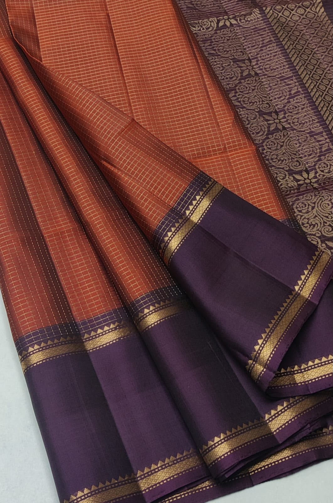 Burnt Rust & Deep Aubergine Rettapet Border Handloom Pure Softsilk Saree with Silkmark