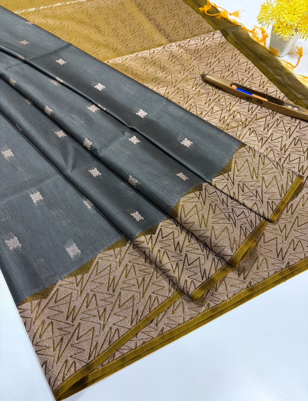Handloom Mehanti Grey Pure Silk Cotton Saree with Turning Border | Dark Blue Pallu & Blouse