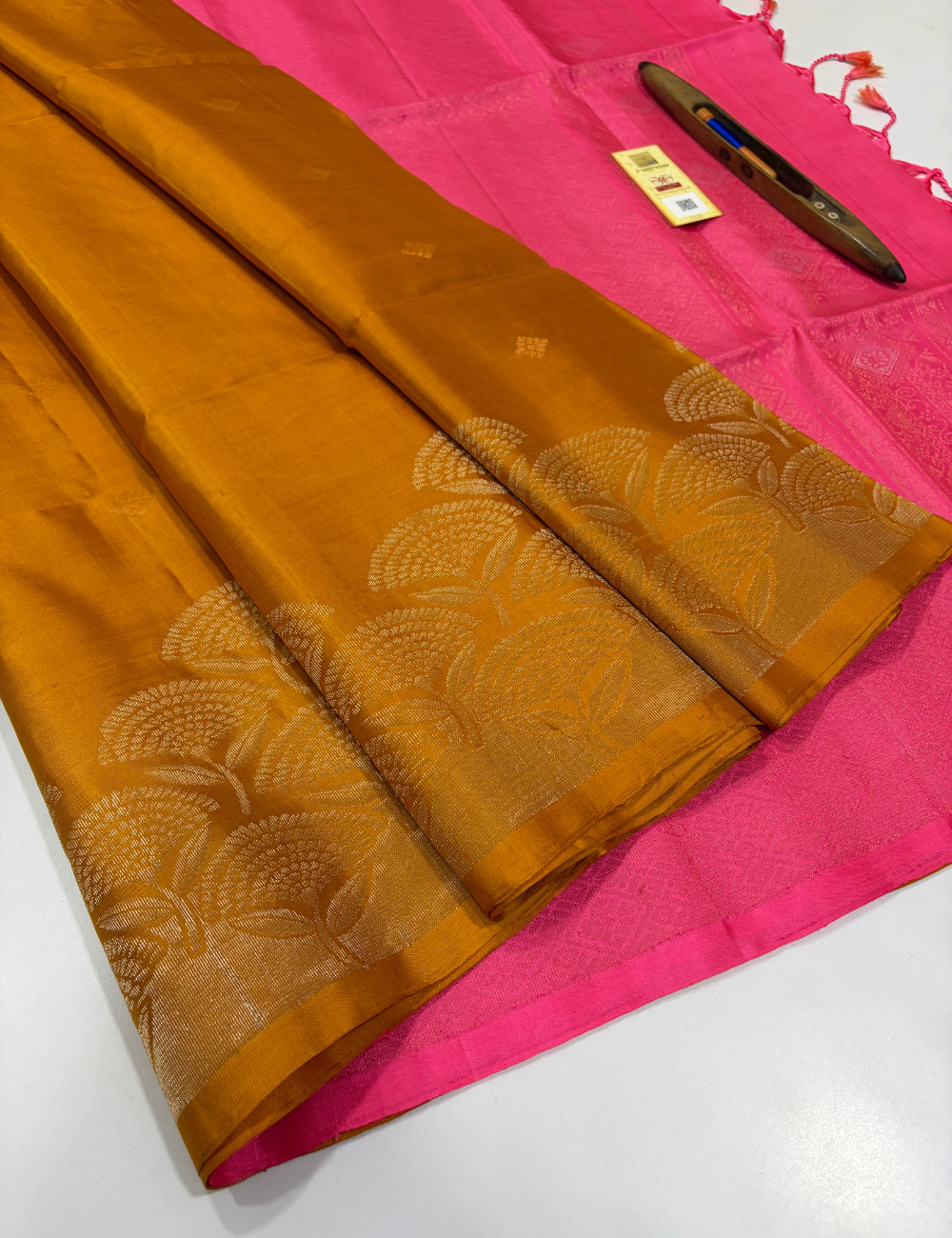 Mustard Gold Handloom Pure Soft Silk Saree with Contrast Pink Pallu & Blouse | Elegant Turning Border | Silk Mark Certified