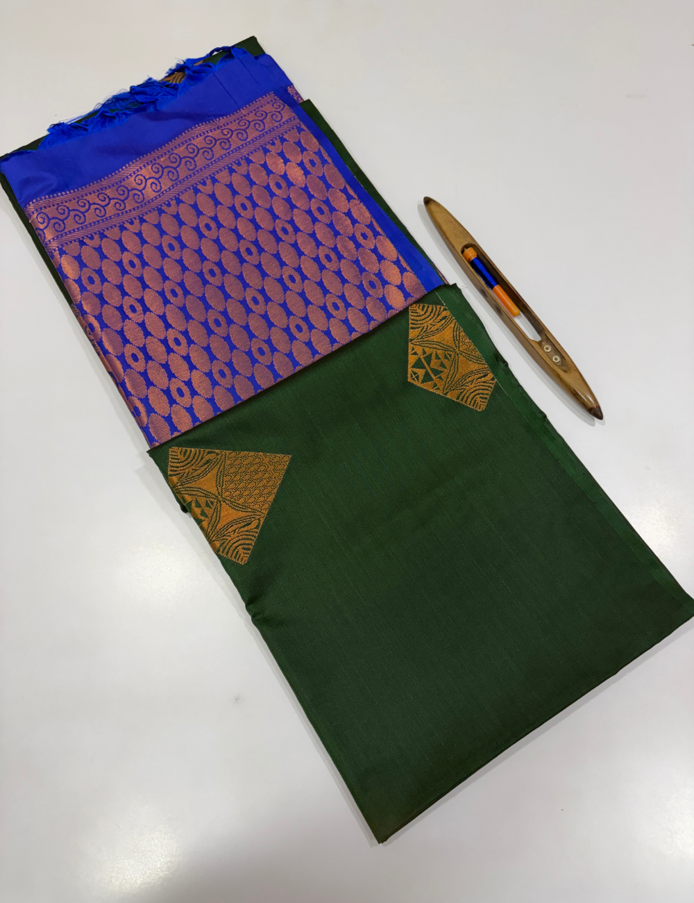 Bottle Green Semi Soft Silk Saree with Raindrop Design & Contrast Border | Rama Green Pallu & Blouse