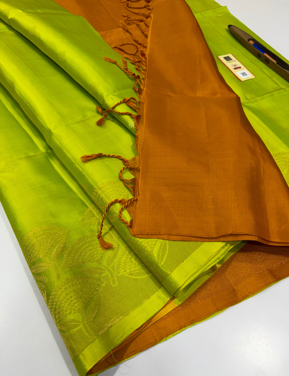 Sneha Green Handloom Pure Soft Silk Saree with Golden Mustard Pallu & Blouse | Elegant Turning Border | Silk Mark Certified